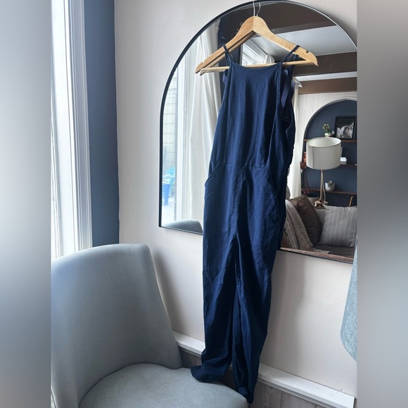 URBAN OUTFITTERS | navy linen jumpsuit | us size 2 - Picture 1 of 3